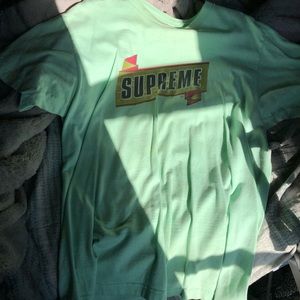 SUPREME SHIRT